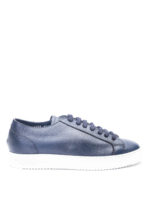 Sneakers blu in pelle martellata
