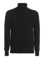 Maglione dolcevita a trecce