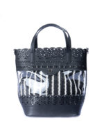 Tote piccola con dettagli forati