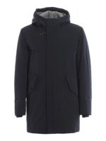 Piumino in gabardina spalmata