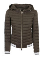 Piumino con bande a contrasto