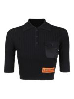 Polo crop con taschino in raso