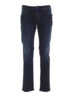 Jeans con etichetta logo blu scuro