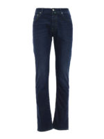 Jeans tinto con indaco naturale