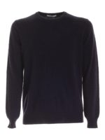 Pullover blu con toppe