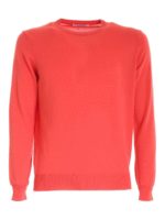 Maglia rosso corallo con toppe