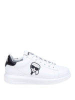 Sneakers in pelle bianca con patch Karl