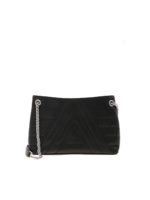 Borsa nera con manici in catena argentata