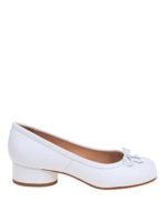 Decollete Tabi con tacco basso