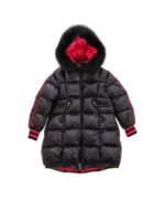 Piumino Fatale con cappuccio nero