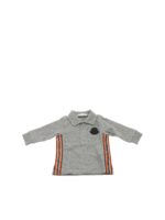 Polo grigia con bande logate