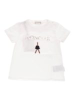 T-shirt bianca con dettagli logo