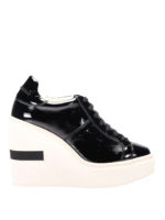 Sneaker in vernice Viktoria