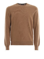 Girocollo color cammello in lana pettinata