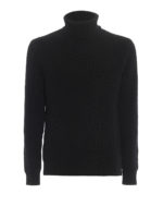 Dolcevita nero in lana a coste inglesi