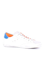 Sneakers Paris X con stemma dipinto a mano