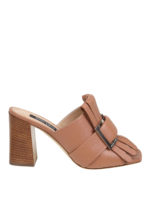 Sandali in nappa con frangia e fibbia logo