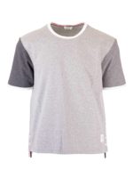 T-shirt grigia con maniche a contrasto