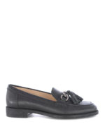 Mocassini in pelle saffiano con nappe