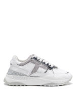 Sneaker in pelle con dettagli specchiati