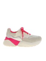 Running con dettagli fluo