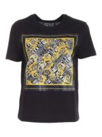 T-shirt nera con maxi logo