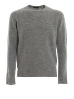 Maglione grigio in morbida lana